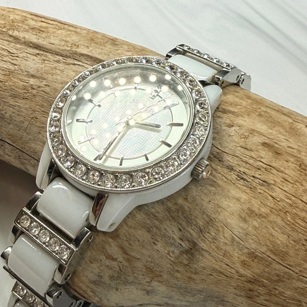 Fossil ce 1017